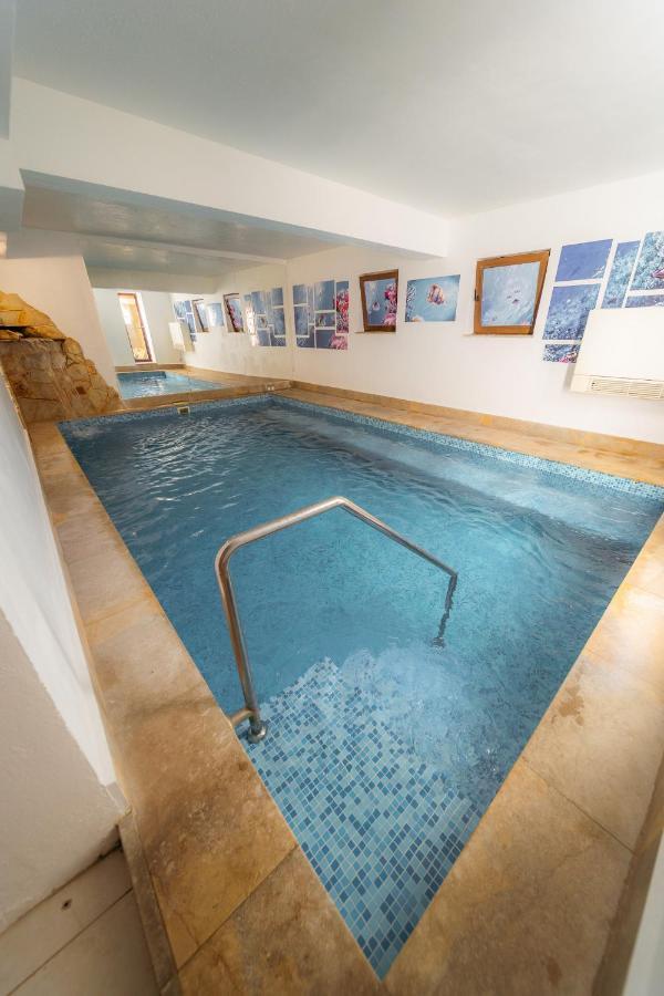Hotel Aqua Thermal Spa Байле Уну Май Екстериор снимка
